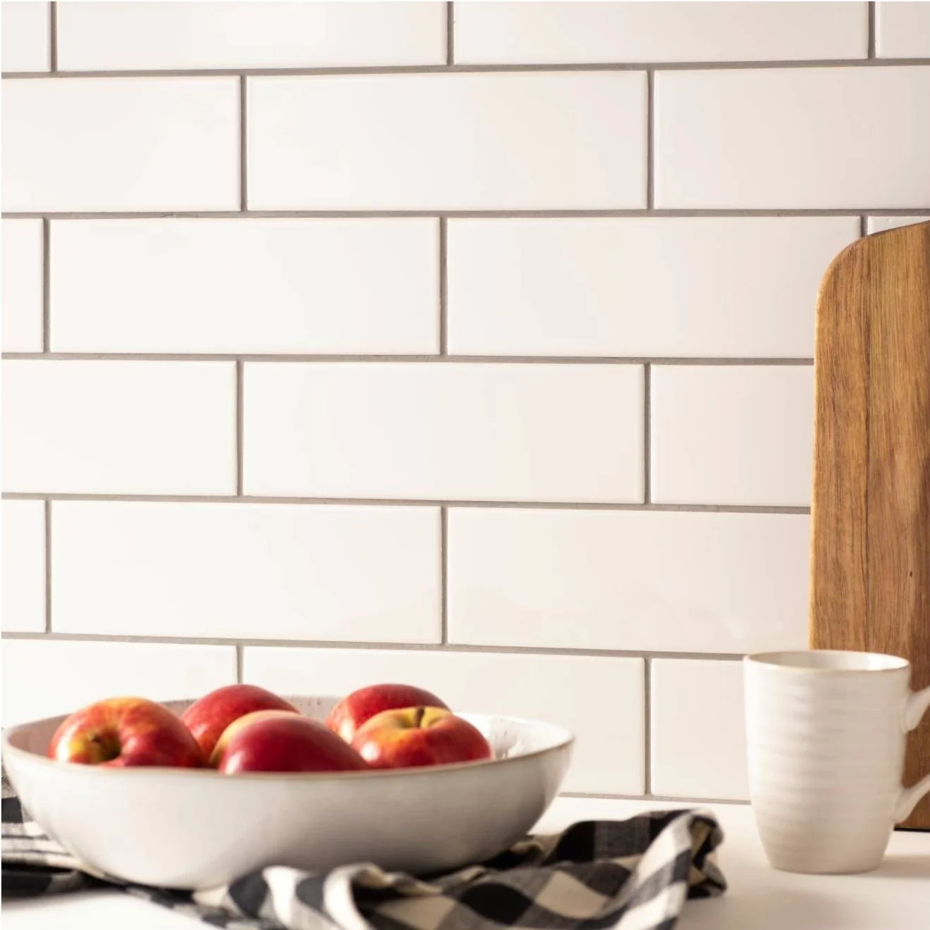 Brilliant White Large Brick Field Tile 22.8x7.5cm - Image 3
