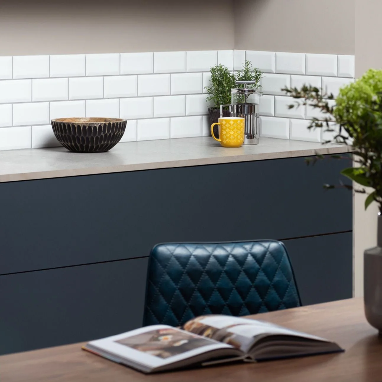 Brilliant White Metro Tile 15x7.5cm - Image 2